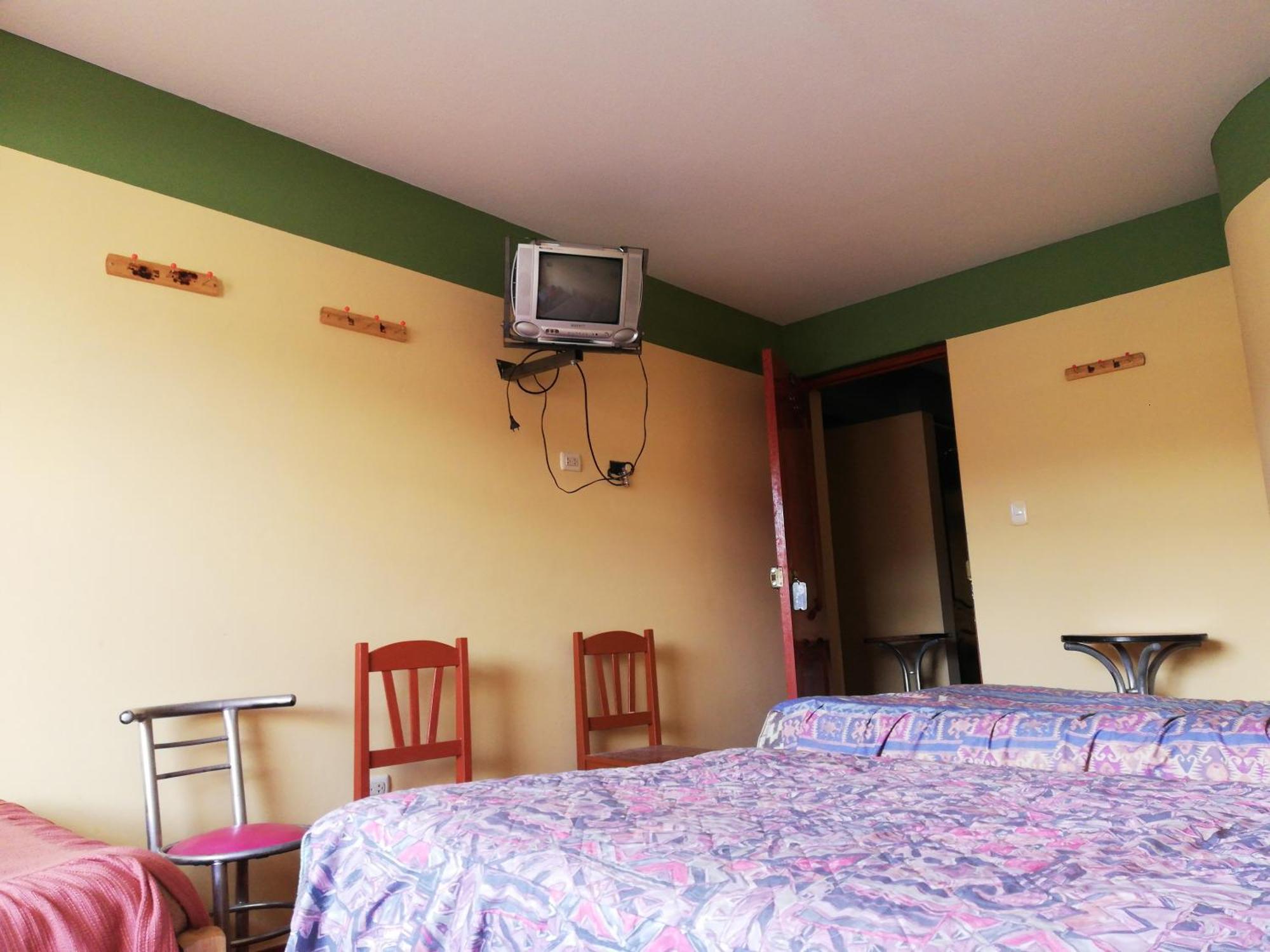 Scheler Artizon Trek'S House Hostel Уарас Екстериор снимка